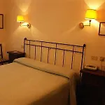 酒店 艾尔伯格卡那多罗酒店
