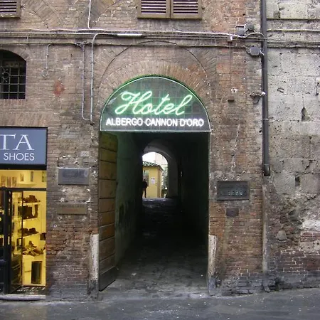 Otel Cannon D'oro